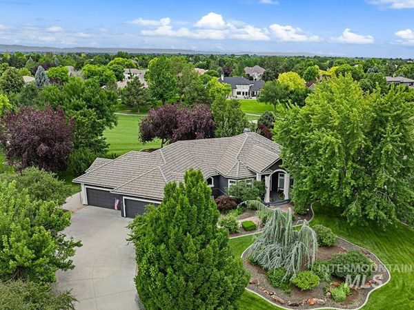 7061 N Penncross Way, Meridian, ID 83646