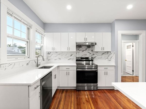 279 Belmont St, Unit 1, Quincy, MA 02170
