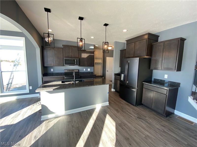 3460 Wicker Street NE, Canton, OH 44721 Photo 2