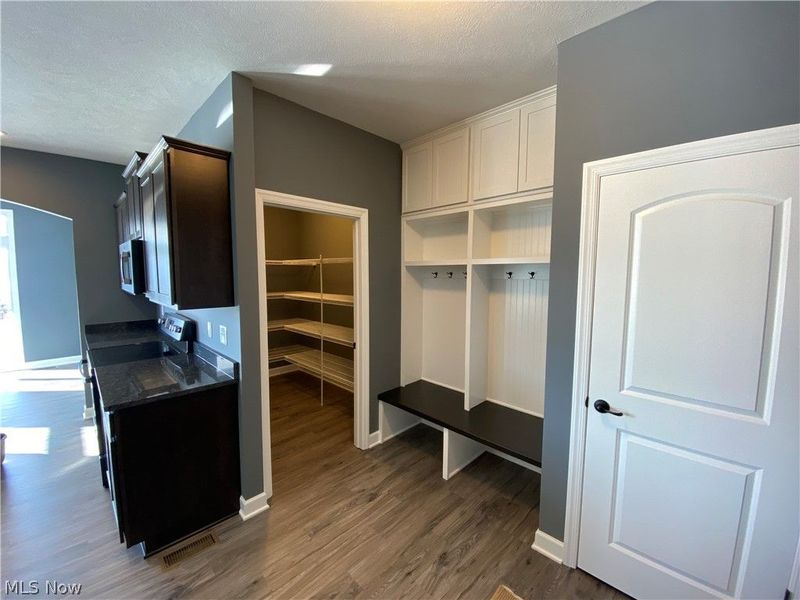 3460 Wicker Street NE, Canton, OH 44721 Photo 8