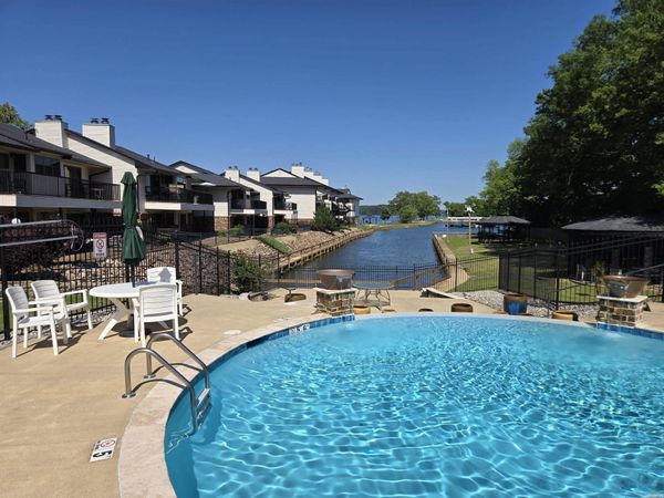5371 Central Avenue, Hot Springs, AR 71913