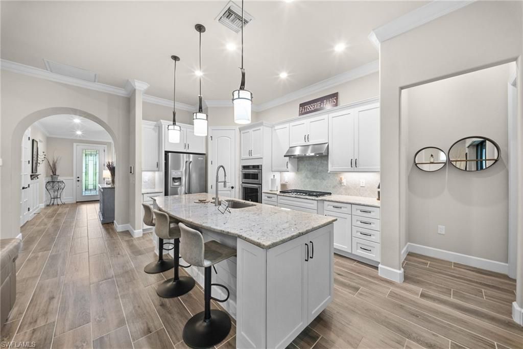 8912 Horned Lark Dr, Naples, FL 34120 Photo
