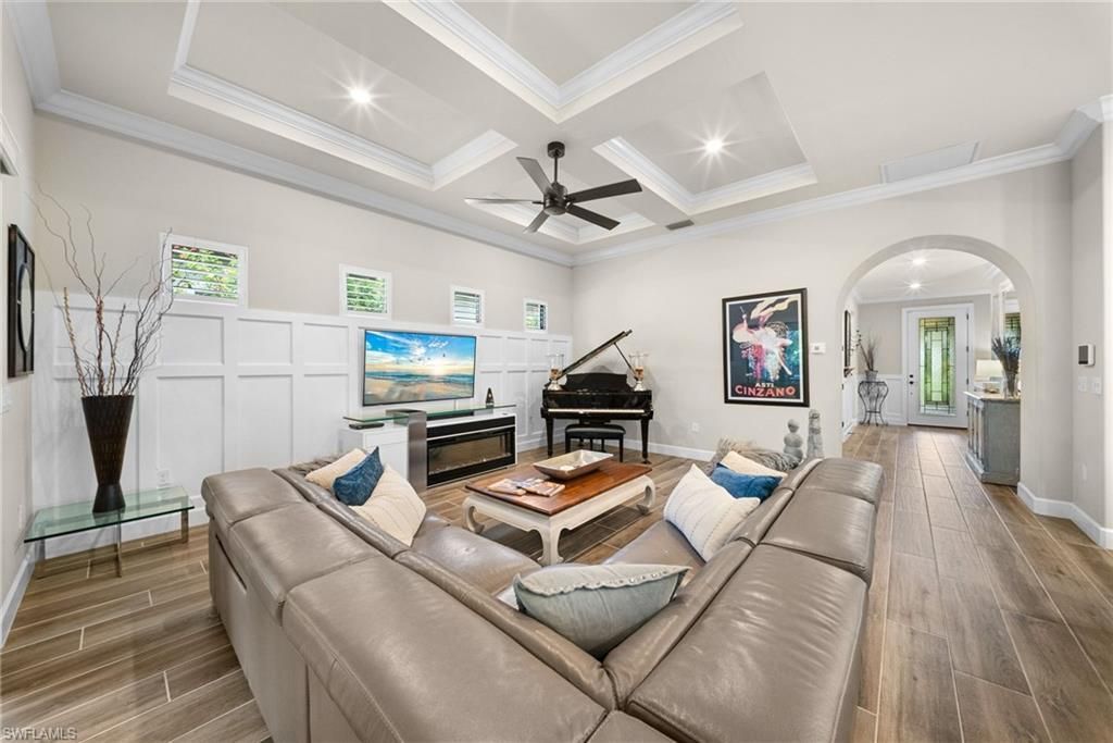 8912 Horned Lark Dr, Naples, FL 34120 Photo