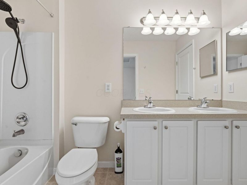 5150 Horseshoe Falls Drive, Unit 5, Dublin, OH 43016 Photo 34