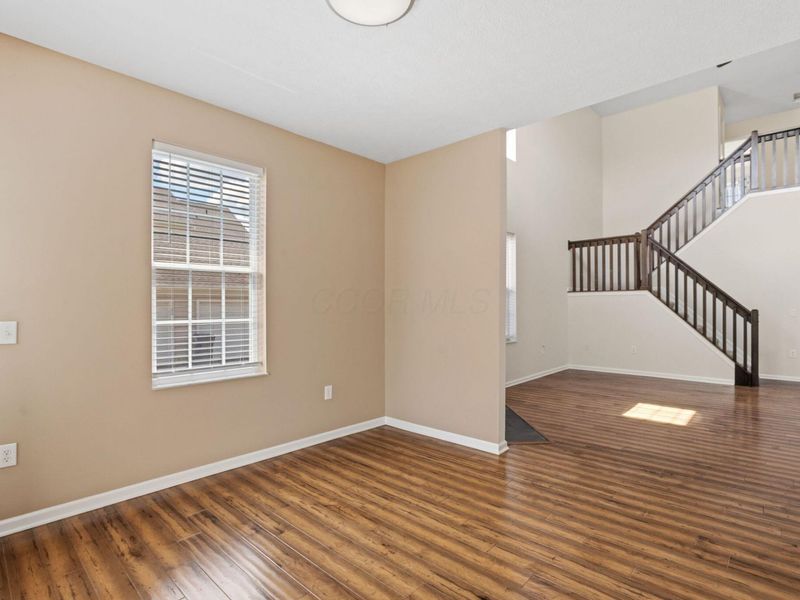 5150 Horseshoe Falls Drive, Unit 5, Dublin, OH 43016 Photo 8