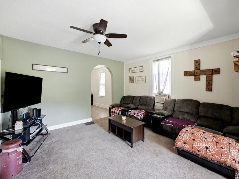 212 N Highland Avenue, Bucyrus, OH 44820 Photo 3
