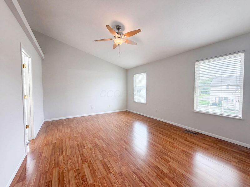 6625 Steen Street , Canal Winchester, OH 43110 Photo 4