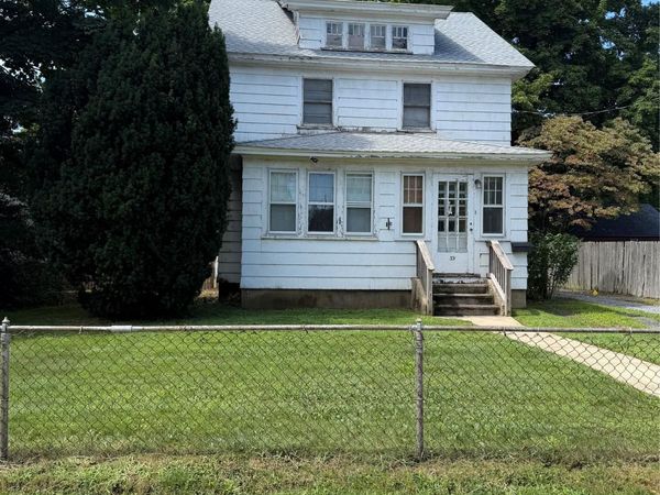 39 Broadway , Greenlawn, NY 11740