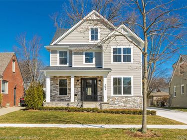 2093 Pembroke Road, Birmingham, Mi 48009