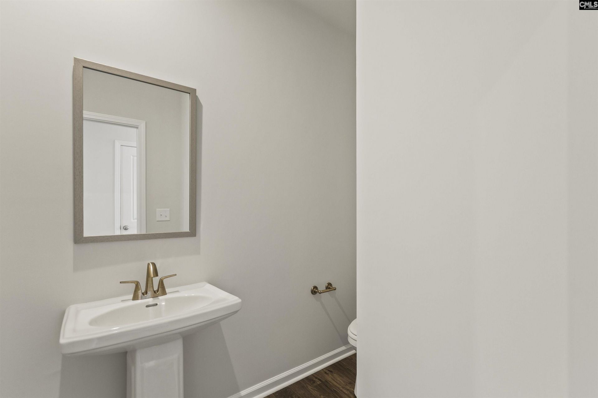 823 Huxley Lane  Photo 16