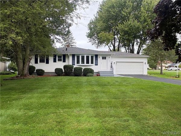 7384 Nash Road, North Tonawanda, NY 14120