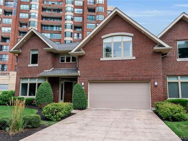 59 Ojibwa Circle, Buffalo, NY 14202