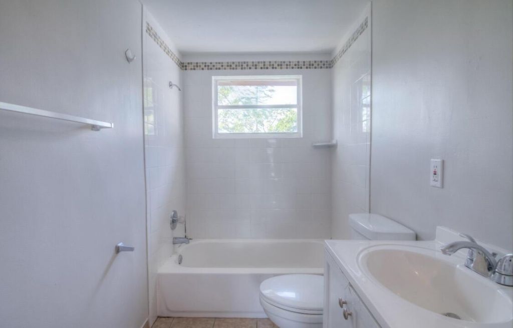 2960 Chickamauga Avenue, West Palm Beach, FL 33409 Photo
