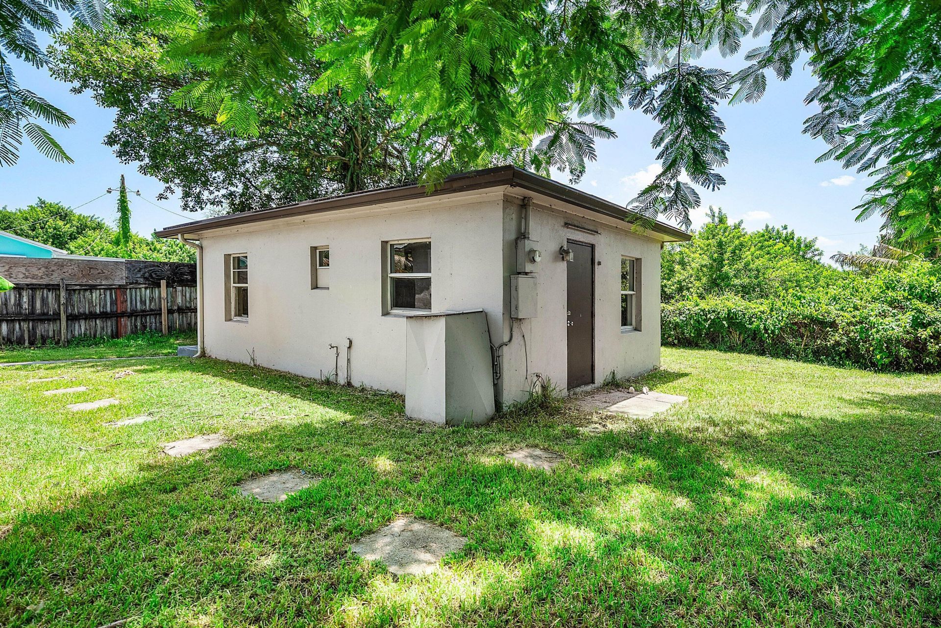 2960 Chickamauga Avenue, West Palm Beach, FL 33409 Photo