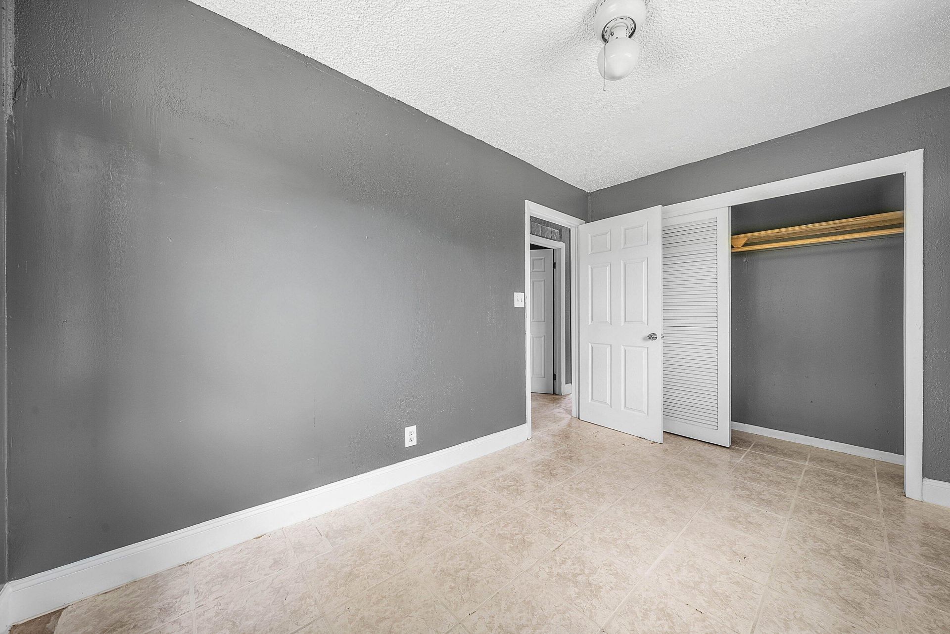 2960 Chickamauga Avenue, West Palm Beach, FL 33409 Photo