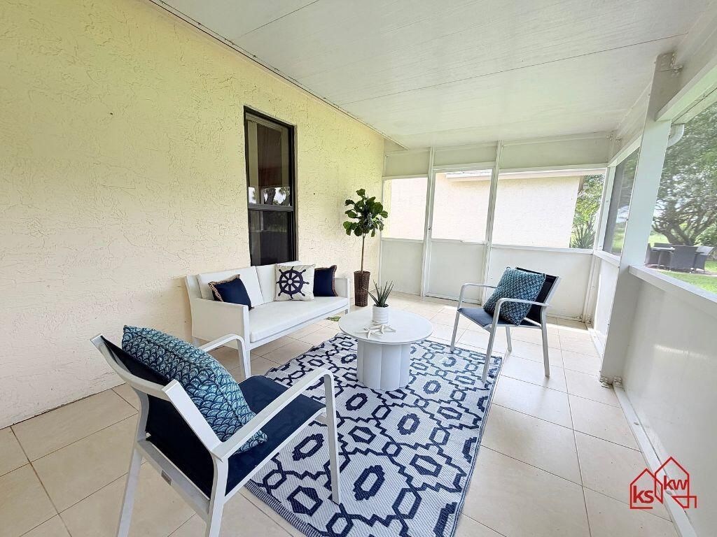 10335 Greenbriar Court, Boca Raton, FL 33498 Photo