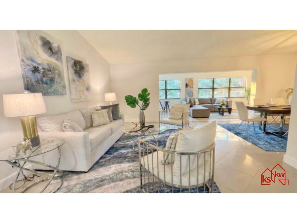 10335 Greenbriar Court, Boca Raton, FL 33498 Photo