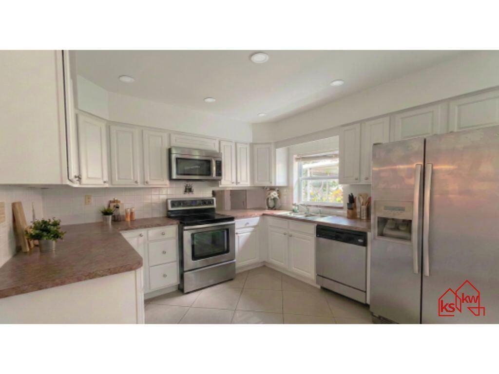 10335 Greenbriar Court, Boca Raton, FL 33498 Photo