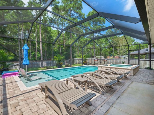 6732 Kempton Street, Navarre, FL 32566