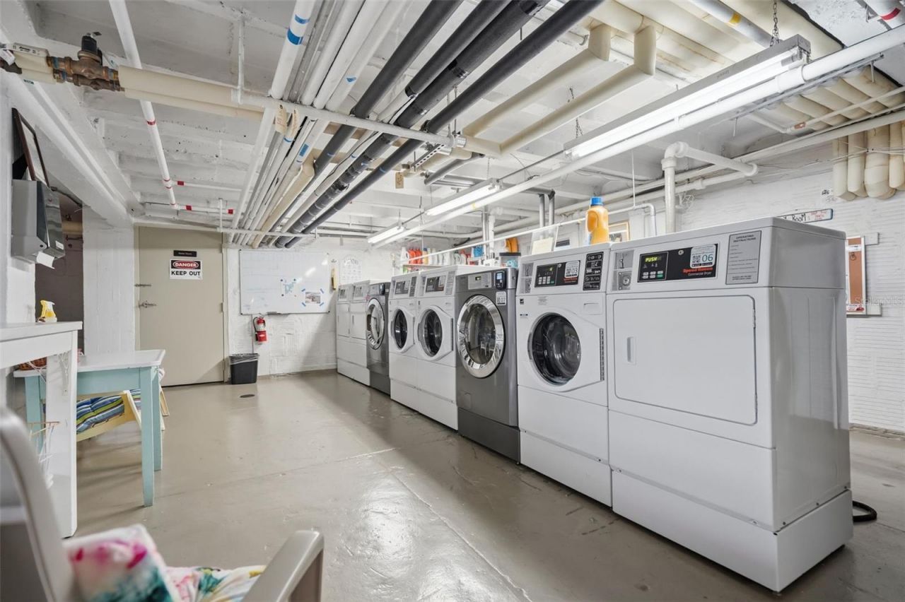130 4th Avenue N, Unit 504, Saint Petersburg, FL 33701 Photo