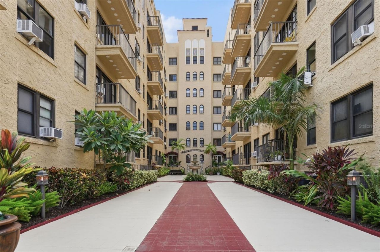 130 4th Avenue N, Unit 504, Saint Petersburg, FL 33701 Photo