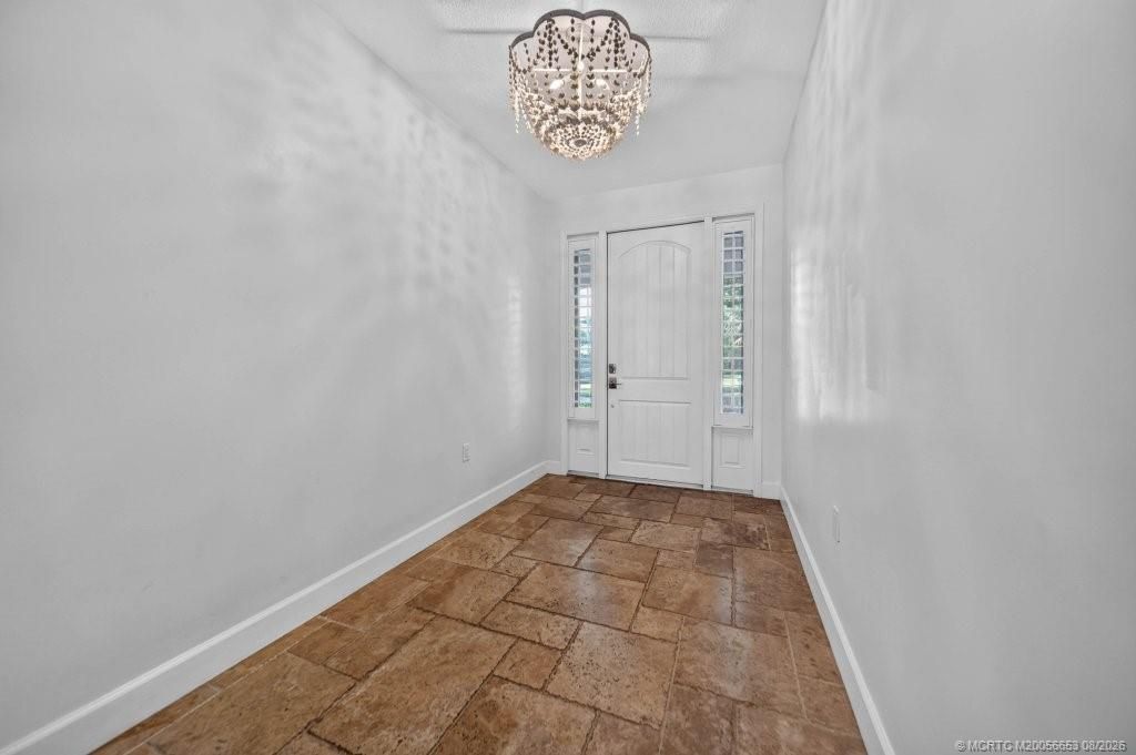 15 W High Point Road, Sewalls Point, FL 34996 Photo