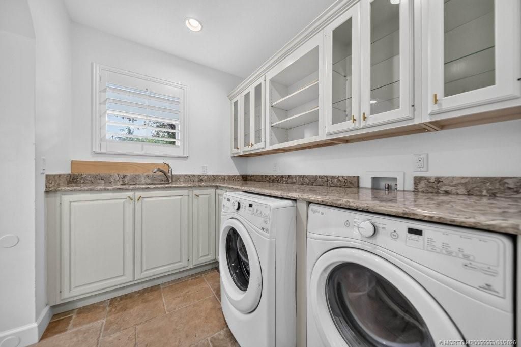 15 W High Point Road, Sewalls Point, FL 34996 Photo