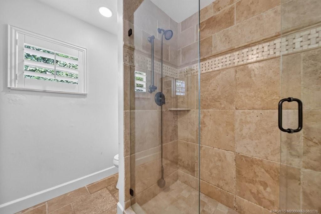 15 W High Point Road, Sewalls Point, FL 34996 Photo