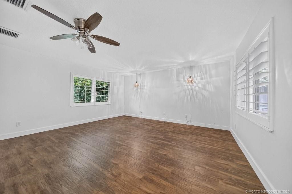 15 W High Point Road, Sewalls Point, FL 34996 Photo