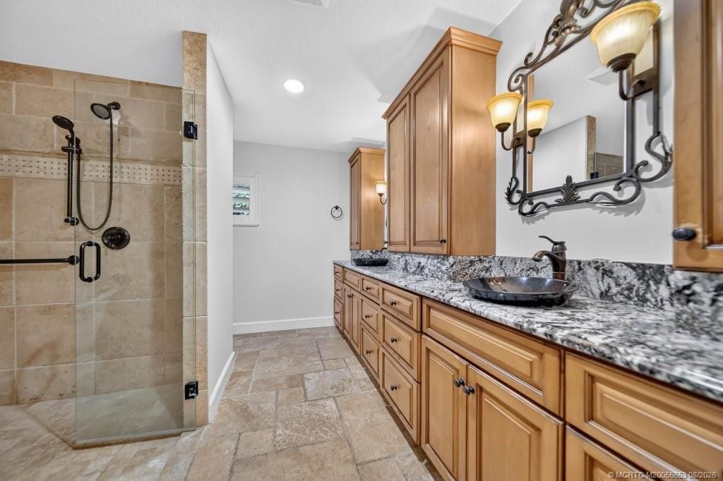 15 W High Point Road, Sewalls Point, FL 34996 Photo