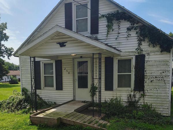 258 W ILLINOIS Street, Dunfermline, IL 61524