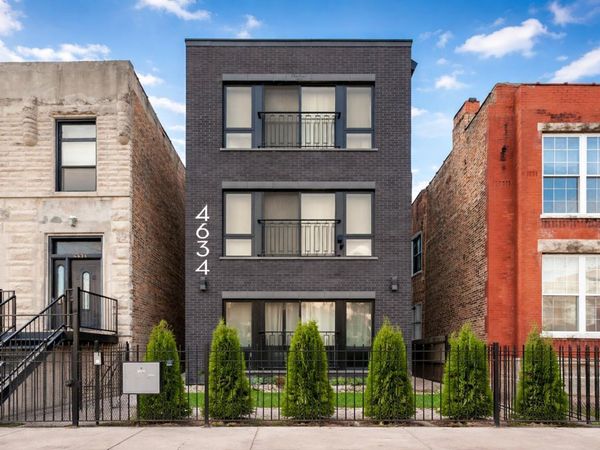 4634 S Langley Avenue , Unit 1, Chicago, IL 60653
