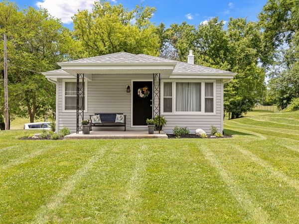 11S130 Madison Street , Burr Ridge, IL 60527
