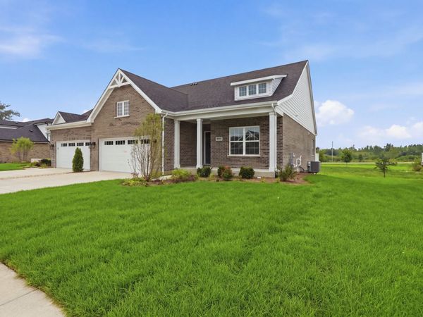 16561 Kayla Drive , Lemont, IL 60439
