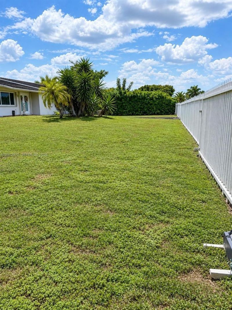 20890 SW 236th St, Homestead, FL 33031 Photo
