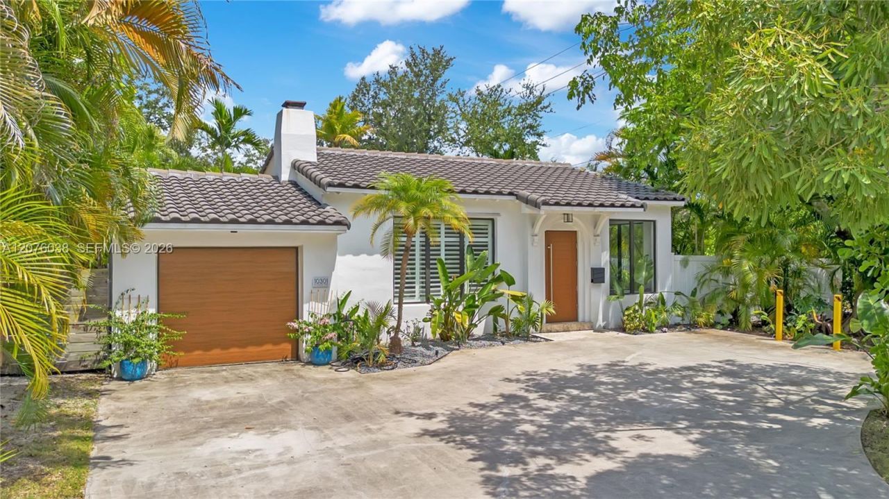 10301 N Miami Ave, Miami Shores, FL 33150 Photo