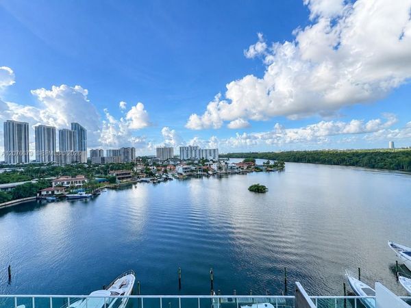 400 Sunny Isles Blvd , Unit 908, Sunny Isles Beach, FL 33160