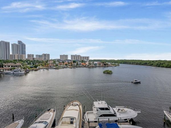 400 Sunny Isles Blvd , Unit 908, Sunny Isles Beach, FL 33160