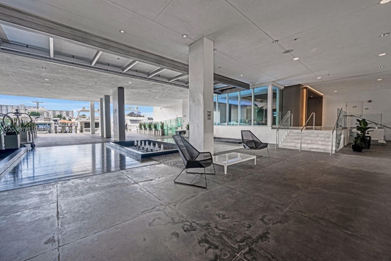 400 Sunny Isles Blvd , Unit 908, Sunny Isles Beach, FL 33160 Photo