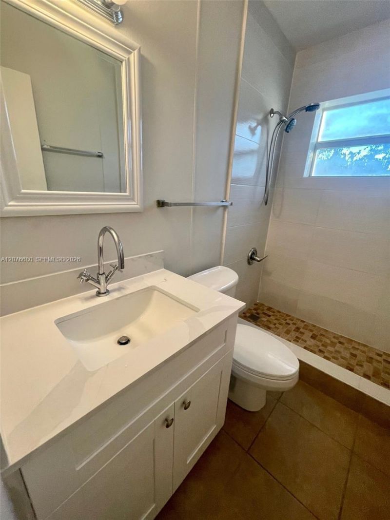1077 SE 22nd Ave, Unit N8, Pompano Beach, FL 33062 Photo