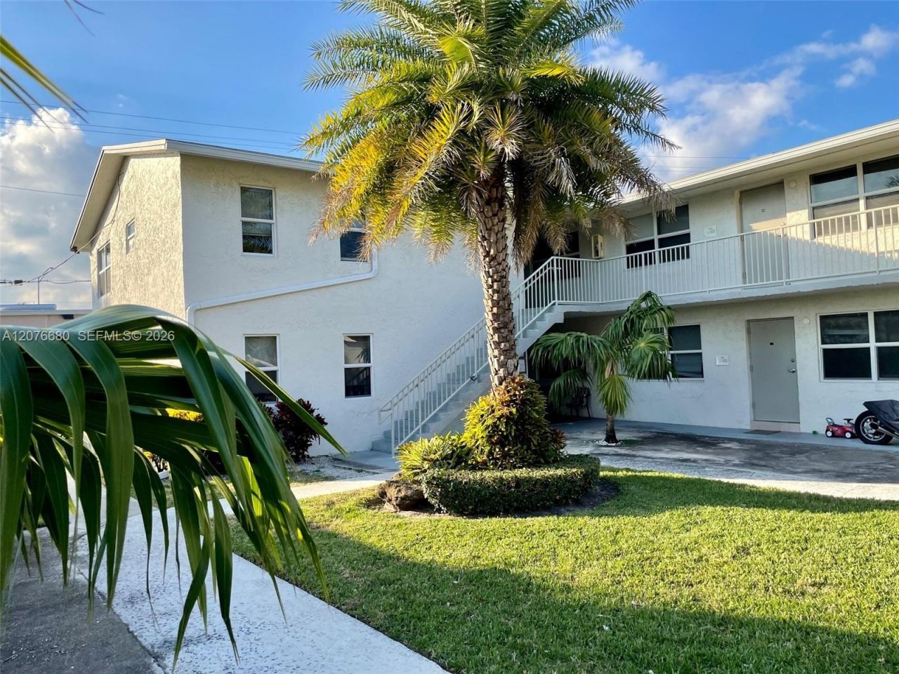 1077 SE 22nd Ave, Unit N8, Pompano Beach, FL 33062 Photo