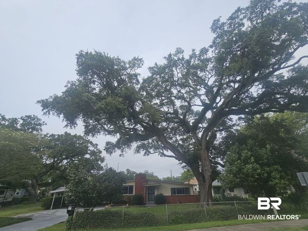 506 E Sunset Avenue, Pensacola, FL 32507