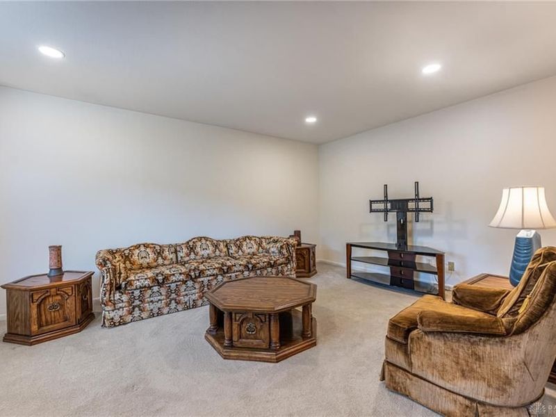 6309 7 Pines Drive, West Carrollton, OH 45449 Photo 19