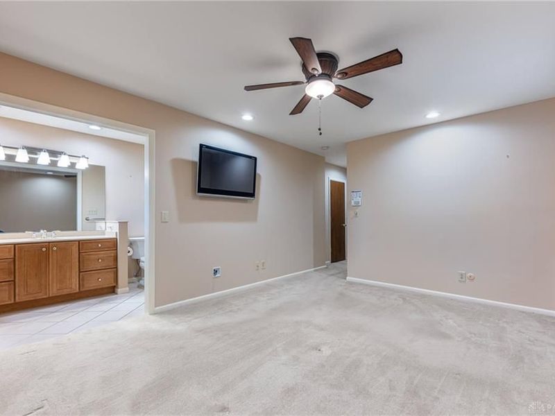 6309 7 Pines Drive, West Carrollton, OH 45449 Photo 23