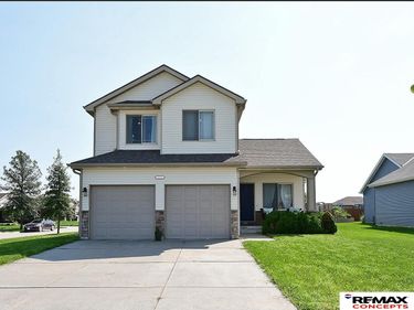 11330 N 142nd Street, Waverly, NE 68462