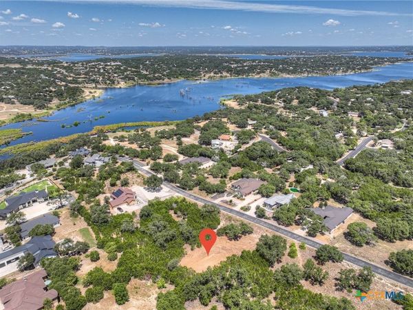 1867 Bella Vista , Canyon Lake, TX 78133