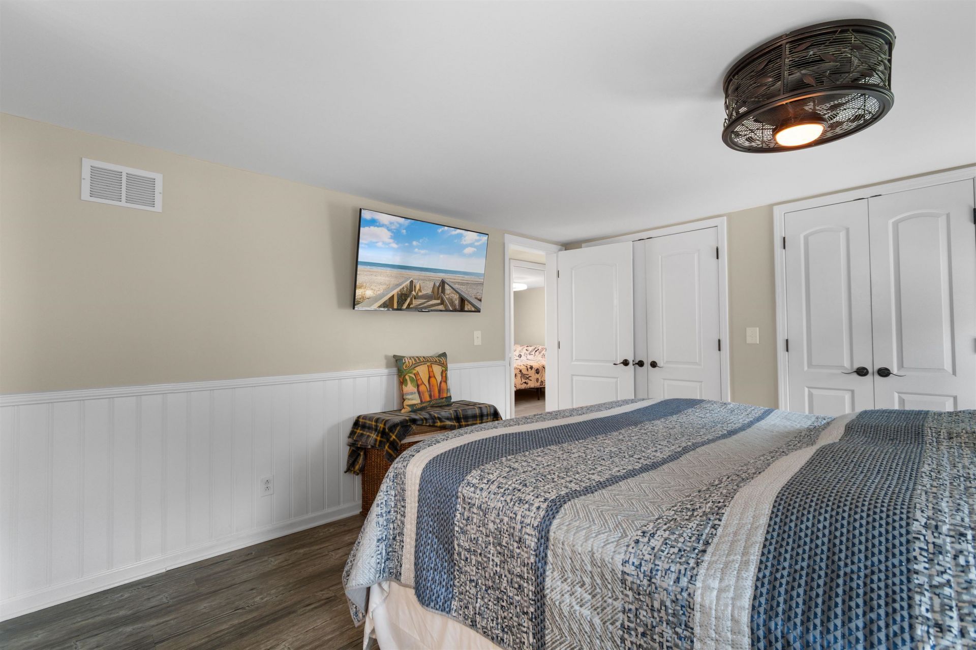 9700 Kings Rd. Photo 17