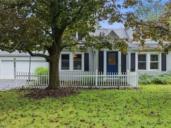 44 Colony Drive, Oberlin, OH 44074