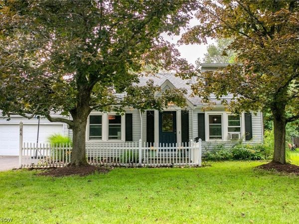 44 Colony Drive, Oberlin, OH 44074