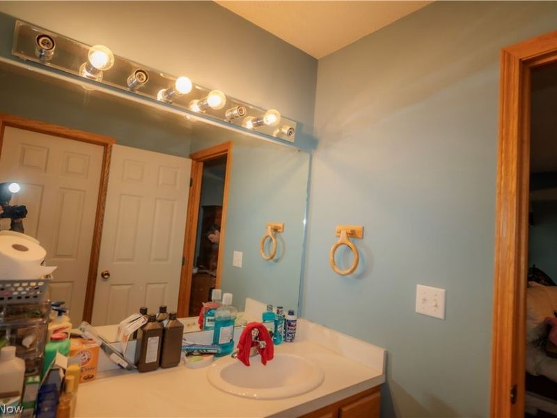 516 Walnut Street, Conneaut, OH 44030 Photo 16